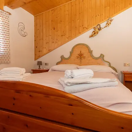 Casa Paola Rocca Pietore